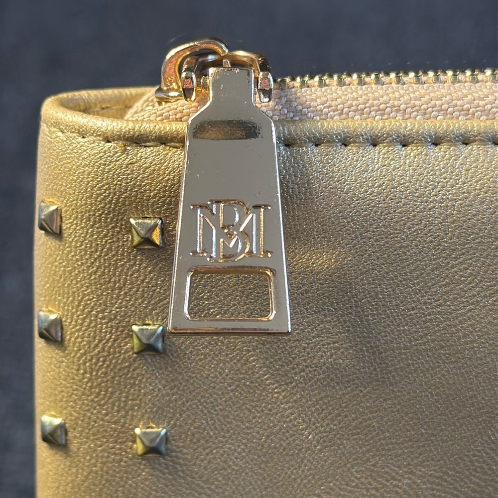 Badgley Mischka Vegan Leather Gold Studded Zippered Wallet (EUC) - Picture 11 of 17